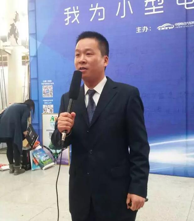 躍迪汽車濟南展盛裝亮相，引領(lǐng)新能源行業(yè)新坐標