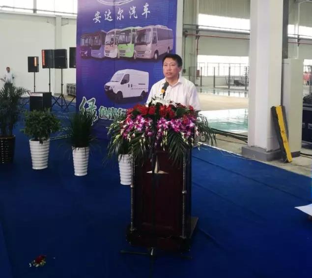 安慶市委常委、常務(wù)副市長(zhǎng)張君毅