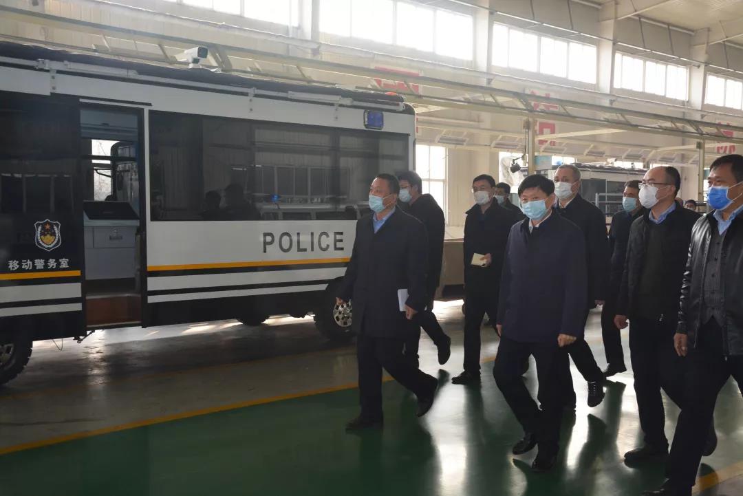 省委常委、石家莊市委書記邢國輝蒞臨躍迪集團(tuán)調(diào)研考察防疫工作站生產(chǎn)情況