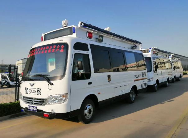 躍迪移動警務室發(fā)往承德市 助力警務工作提質增效