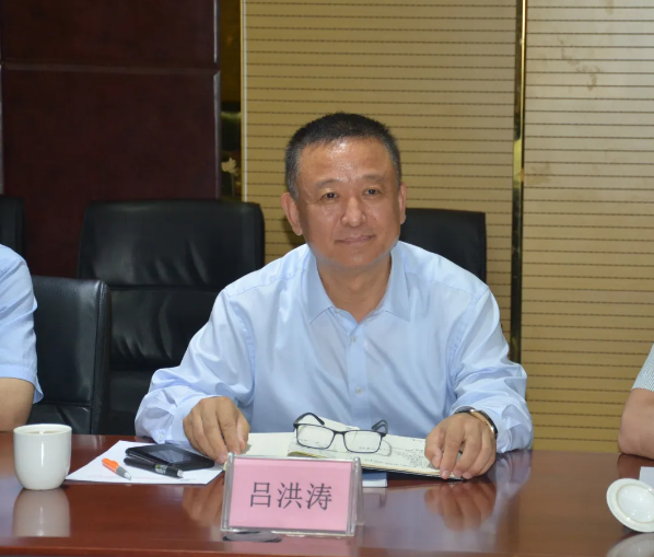 石家莊市中級人民法院黨組書記、院長白峰到躍迪集團調(diào)研