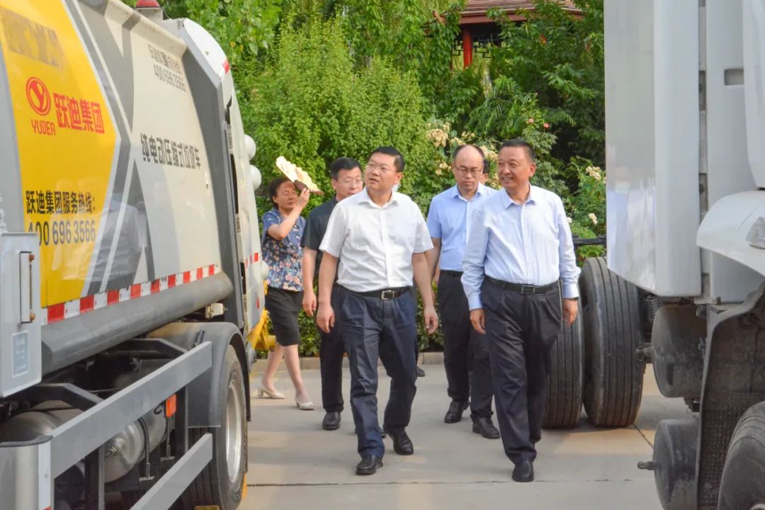 元氏縣委副書記、縣長(zhǎng)曹鉑一行蒞臨躍迪集團(tuán)考察調(diào)研
