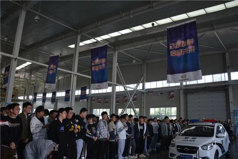 【走出校院 走進(jìn)企業(yè)】河北科技大學(xué)機械專業(yè)學(xué)生一行到躍迪集團(tuán)參觀交流
